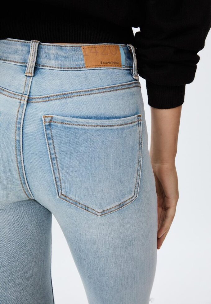 1420 Skinny-jeans med lav midje