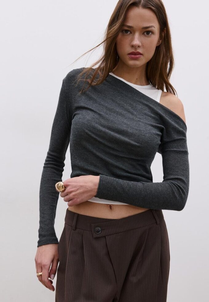 Asymmetrisk dobbel T-skjorte