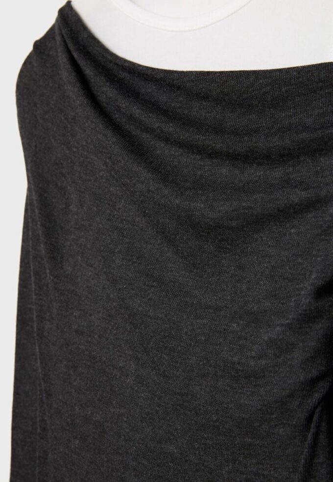 Asymmetrisk dobbel T-skjorte