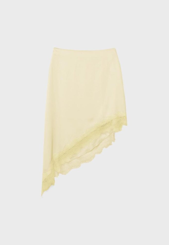 Asymmetrisk skjørt i sateng