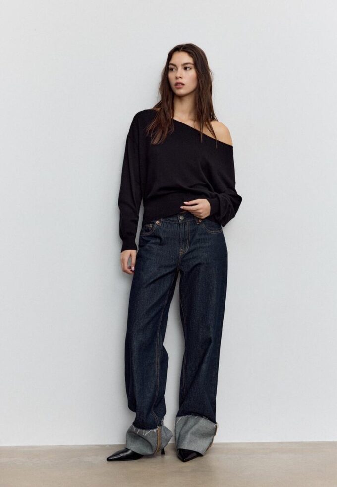 Asymmetrisk strikket genser