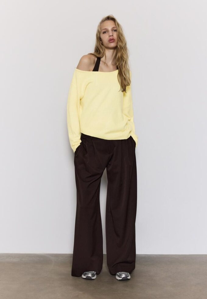 Asymmetrisk strikket genser