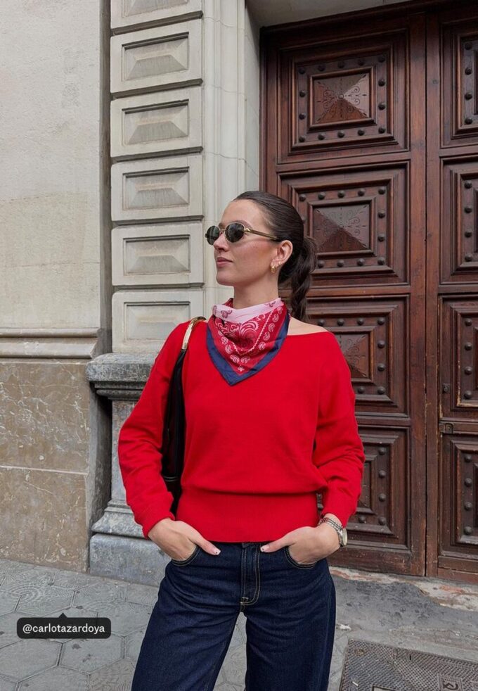 Asymmetrisk strikket genser