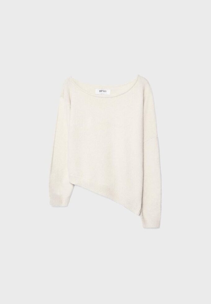 Asymmetrisk strikket genser