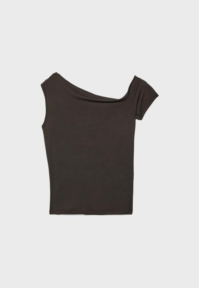 Asymmetrisk T-skjorte med knapper