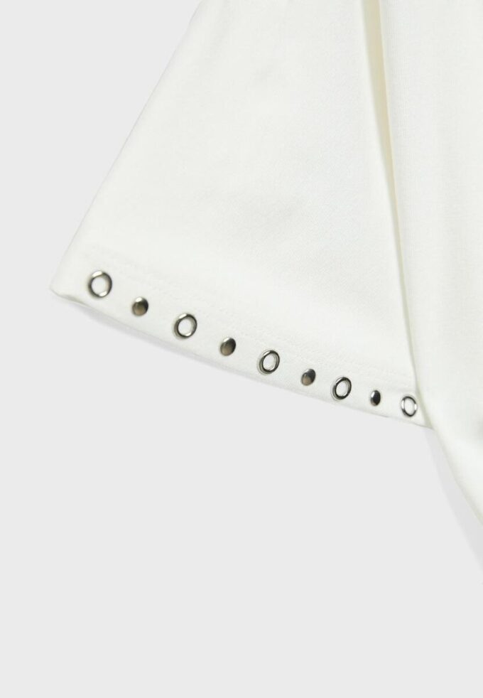 Asymmetrisk T-skjorte med nitter