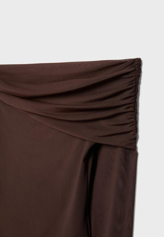 Asymmetrisk tyll-T-skjorte