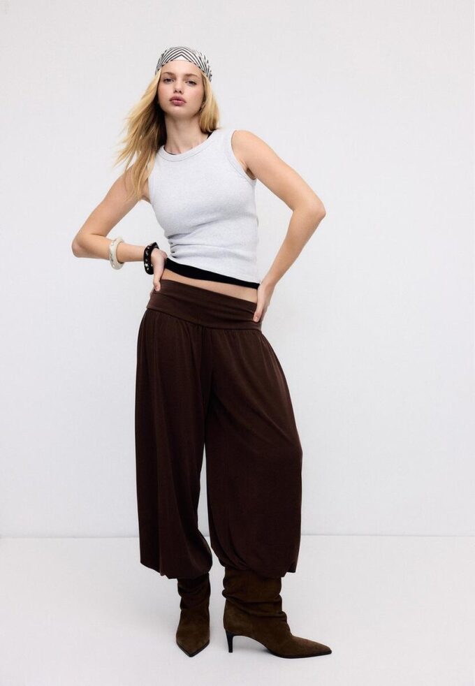 B04 Basisplagg tettsittende topp uten ermer