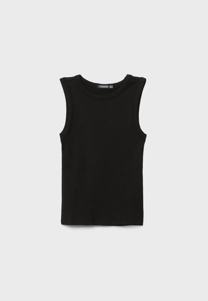 B04 Basisplagg tettsittende topp uten ermer