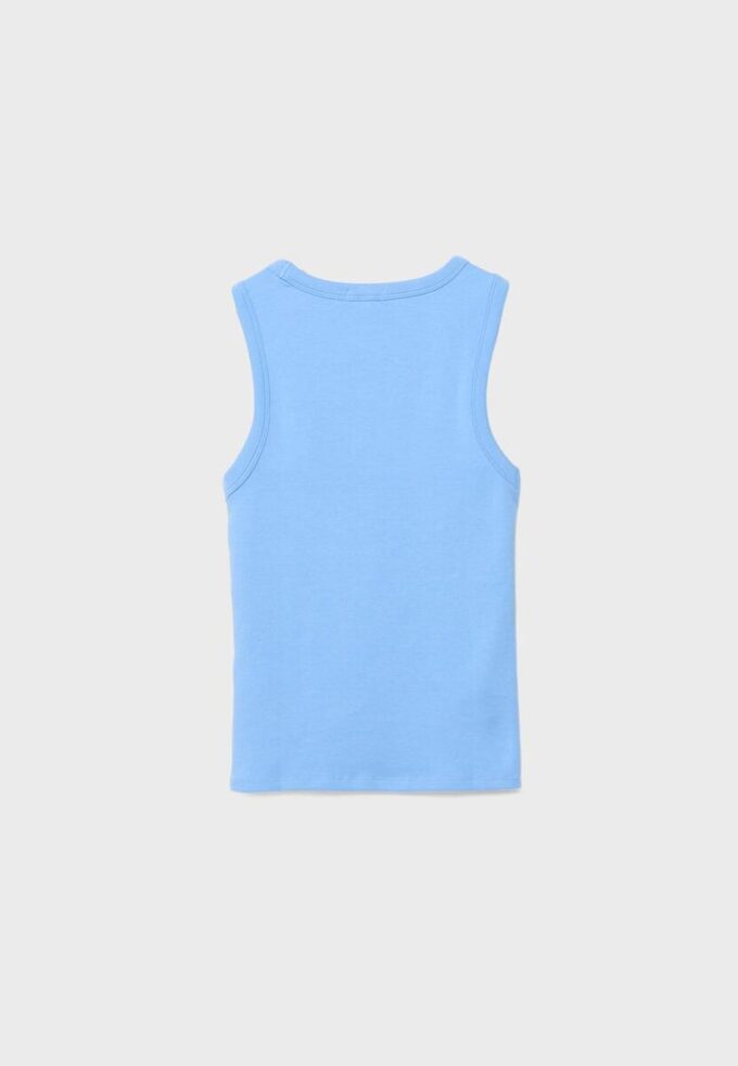 B04 Basisplagg tettsittende topp uten ermer