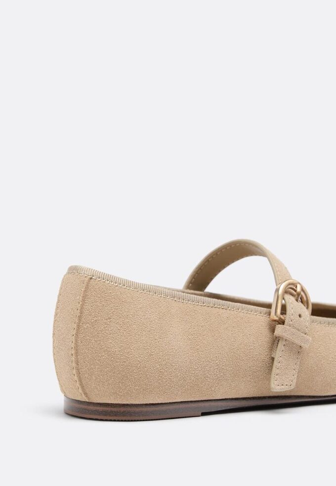 Ballerinasko i skinn med tåkappe