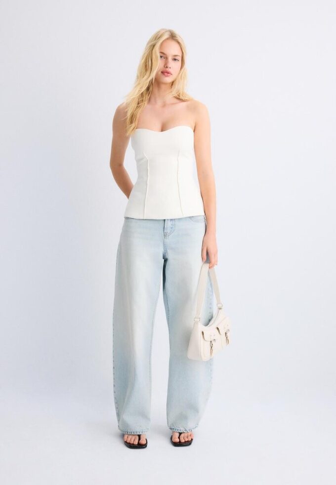 Bandeau med hjerteformet utringning