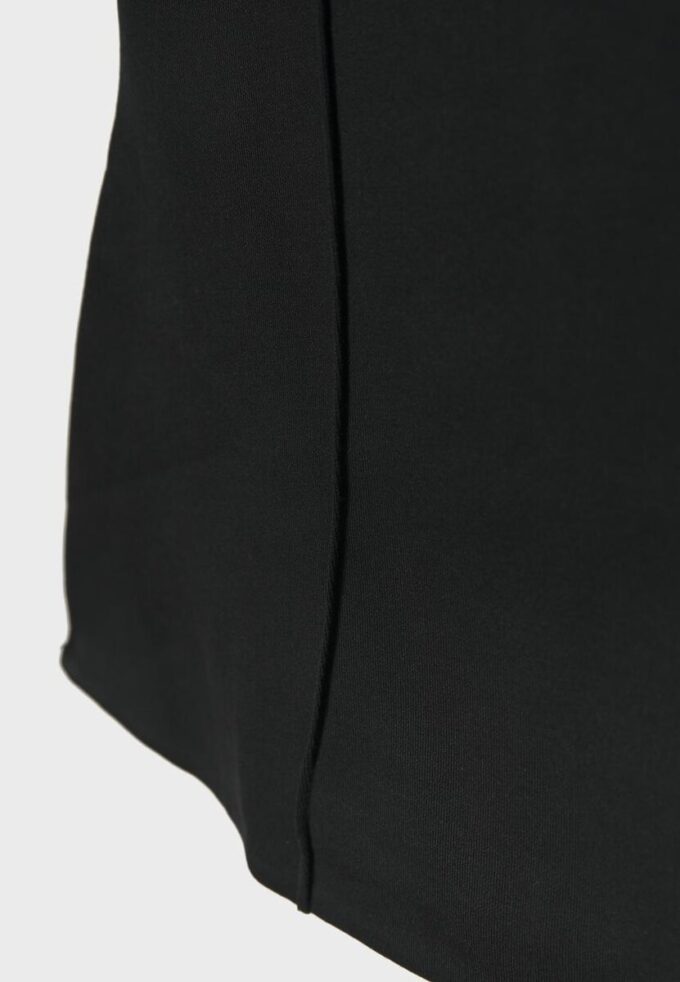 Bandeau med hjerteformet utringning