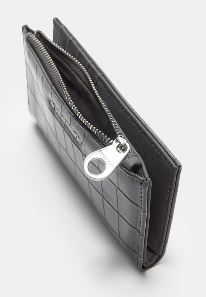 Basisplagg lommebok i krokodilleimitasjon