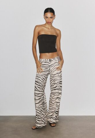 Basisplagg med enkel bandeau-top