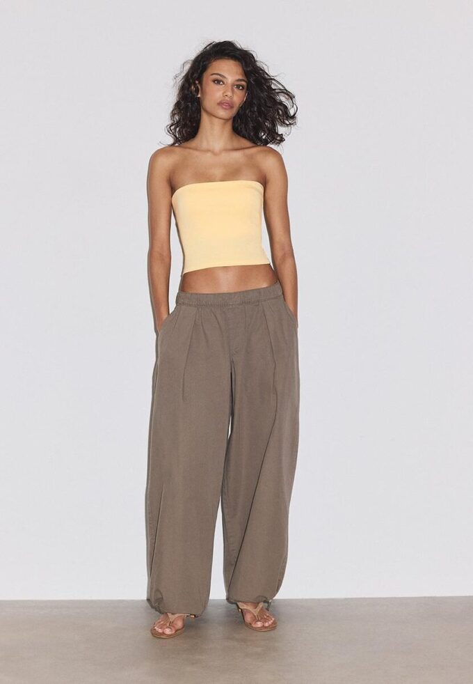 Basisplagg med enkel bandeau-top