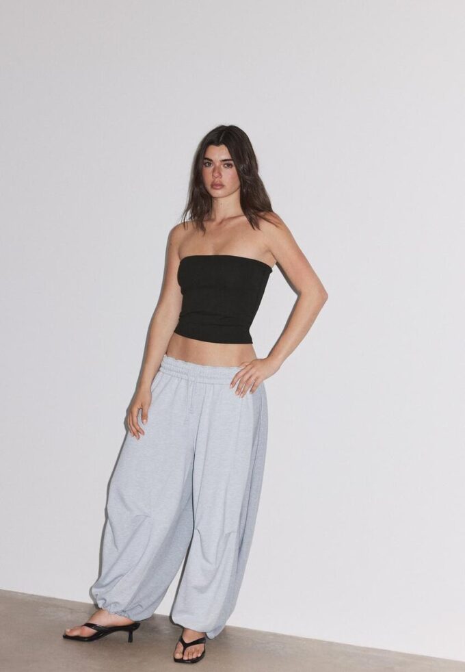 Basisplagg med enkel bandeau-top