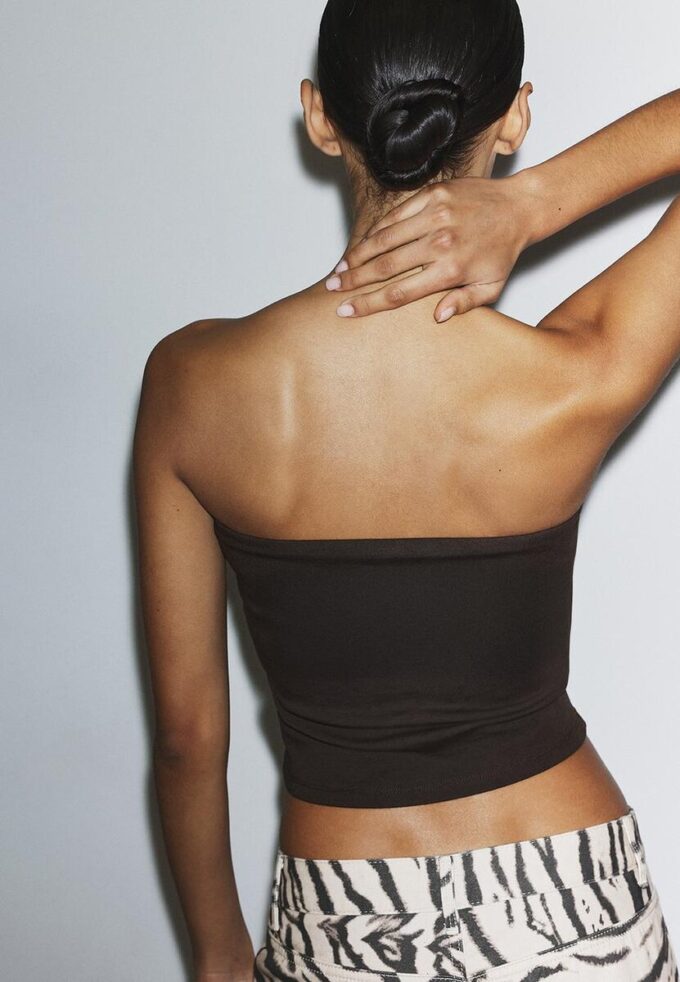 Basisplagg med enkel bandeau-top