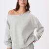 Basisplagg med enkel off-the-shoulder-design