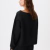 Basisplagg med enkel off-the-shoulder-design