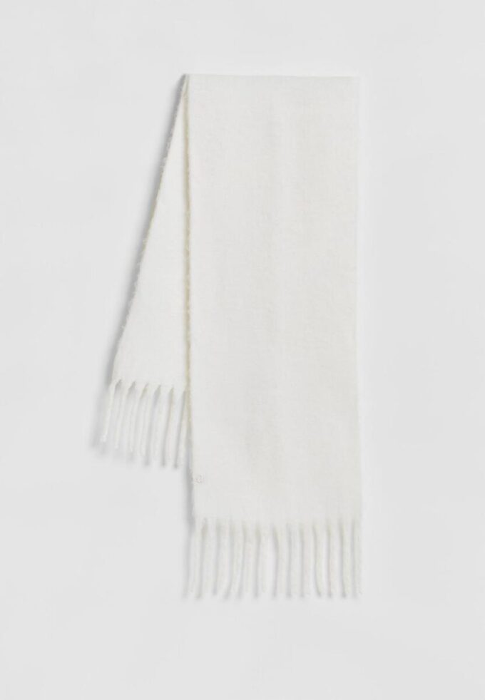 Basisplagg med enkelt skjerf