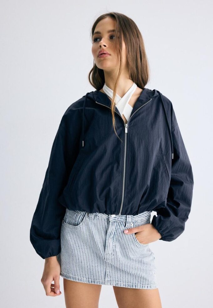 Basisplagg med hette