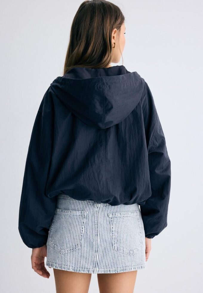 Basisplagg med hette