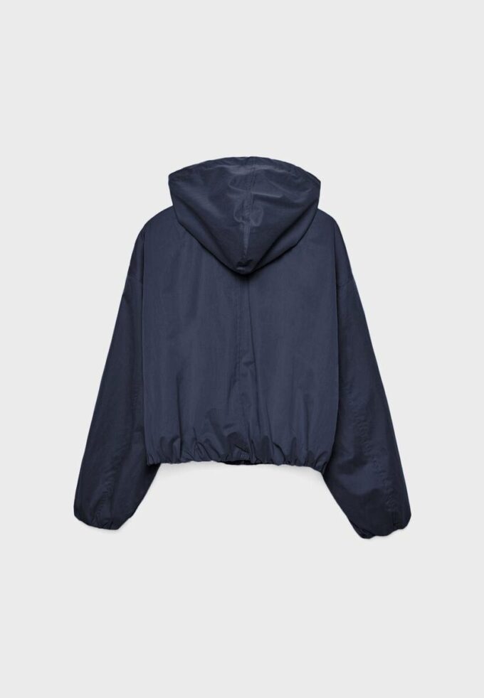 Basisplagg med hette