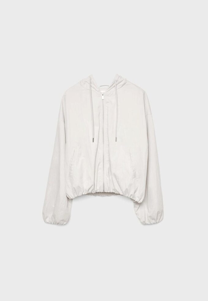 Basisplagg med hette