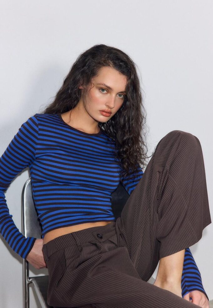 Basisplagg med lang arm og stripete bomullst-skjorte