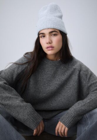 Basisplagg med myk strikkegenser