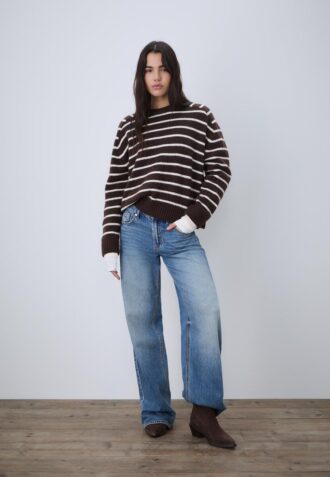 Basisplagg med myk strikkegenser