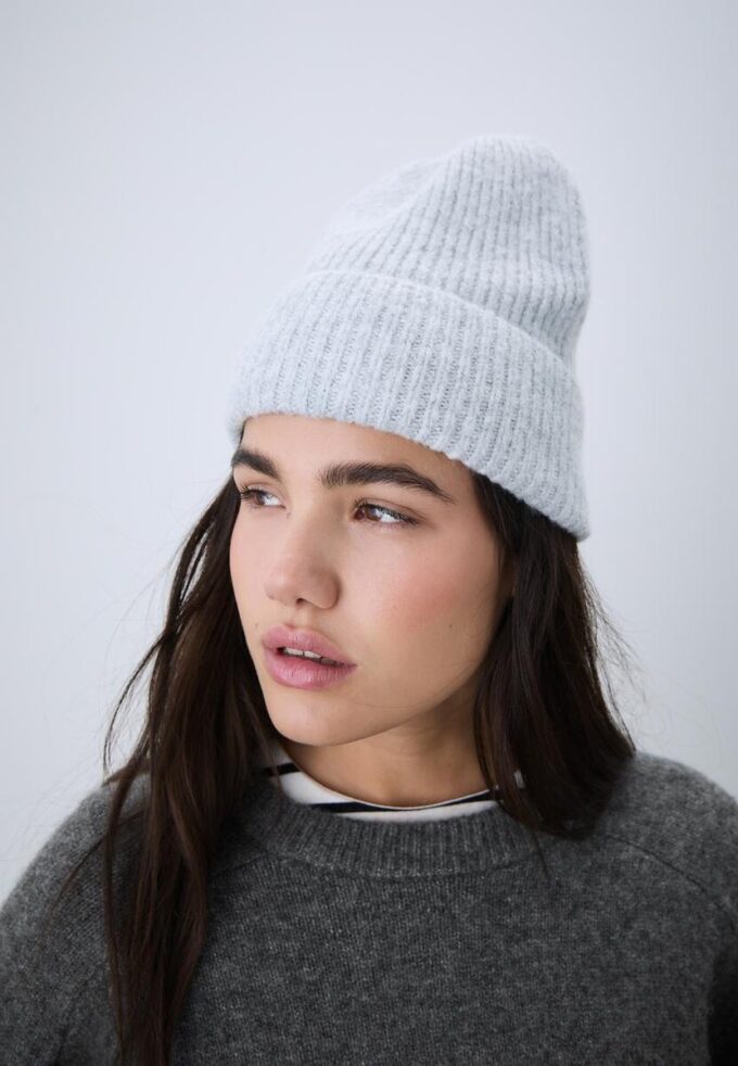 Basisplagg med myk strikkegenser