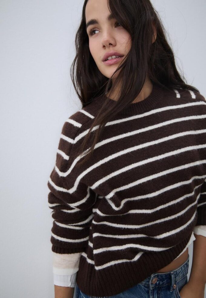 Basisplagg med myk strikkegenser