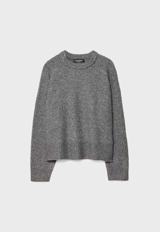 Basisplagg med myk strikkegenser