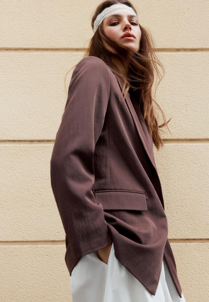 Basisplagg med rustikk blazer