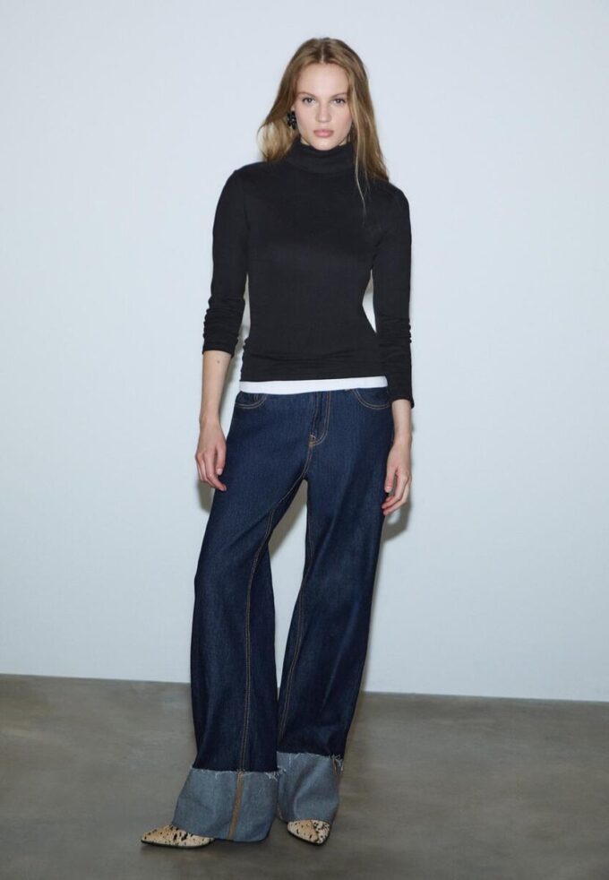 Basisplagg T-skjorte med høy hals