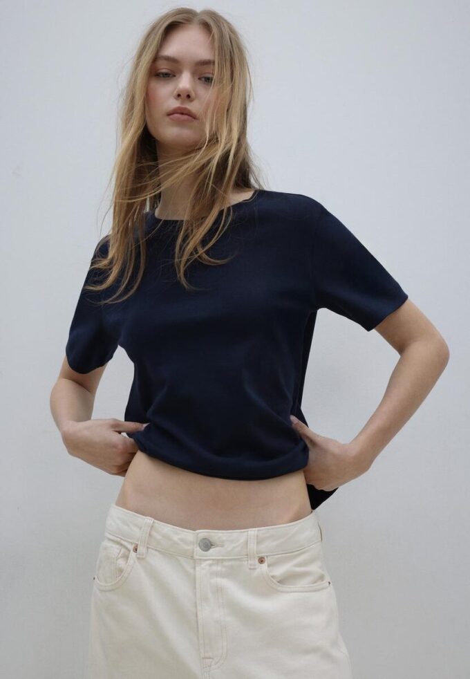 Basisplagg T-skjorte med normal passform og tykt stoff