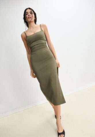 Bengaline midikjole med firkantet utringning