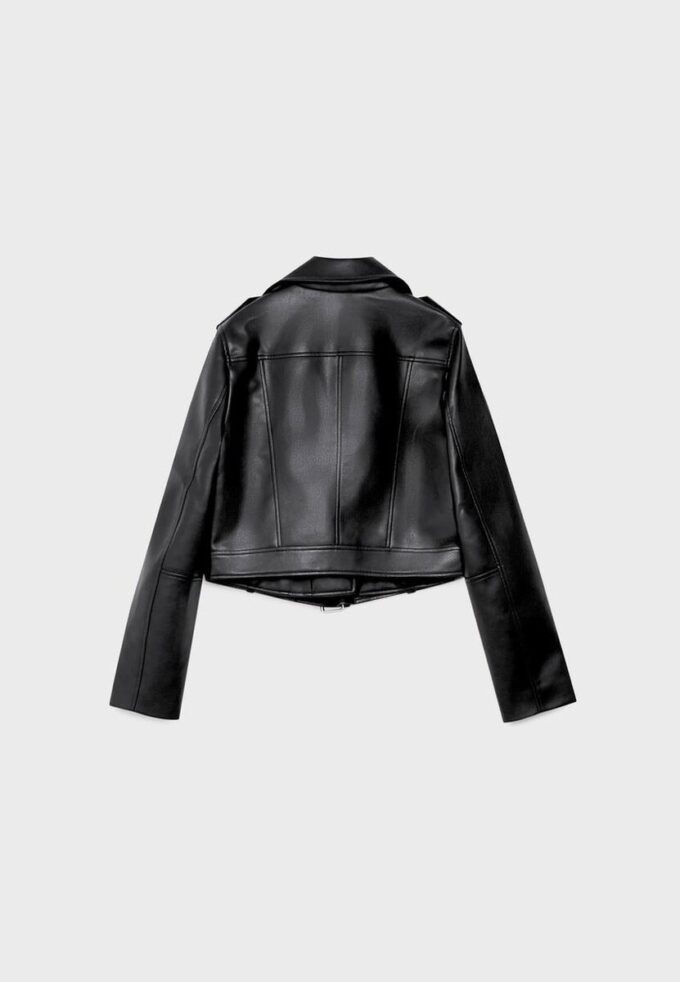 Bikerjakke i imitert skinn med belte