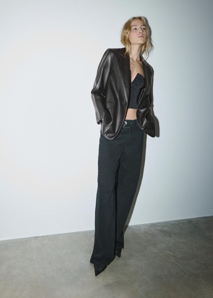 Blazer i skinnlook med normal passform