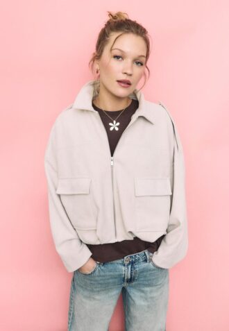 Bomberjakke i imitert semsket skinn