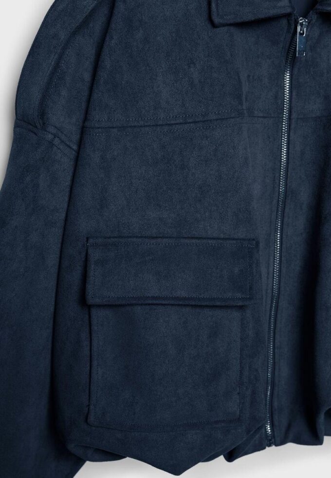 Bomberjakke i imitert semsket skinn