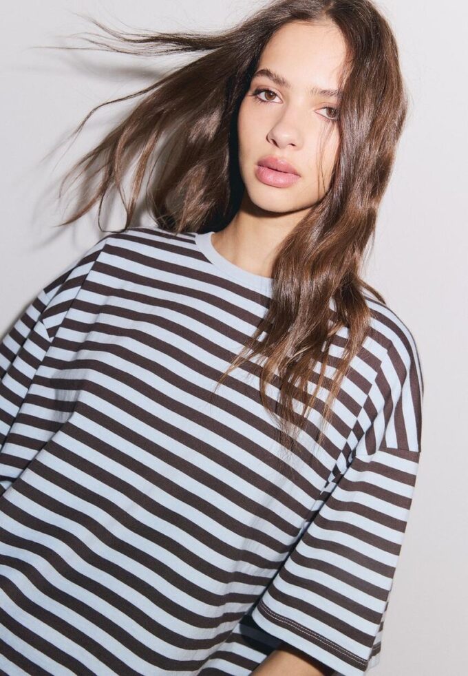 Boxy T-skjorte med korte ermer