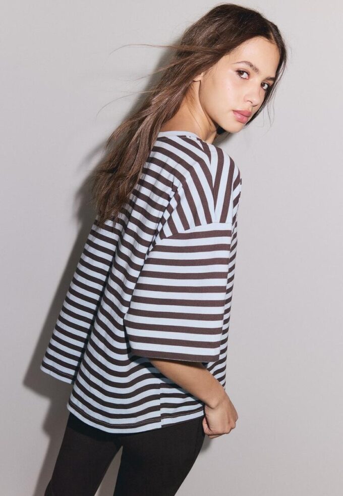 Boxy T-skjorte med korte ermer