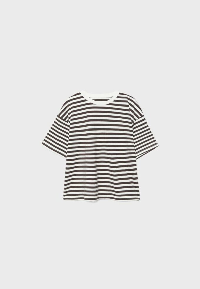 Boxy T-skjorte med korte ermer