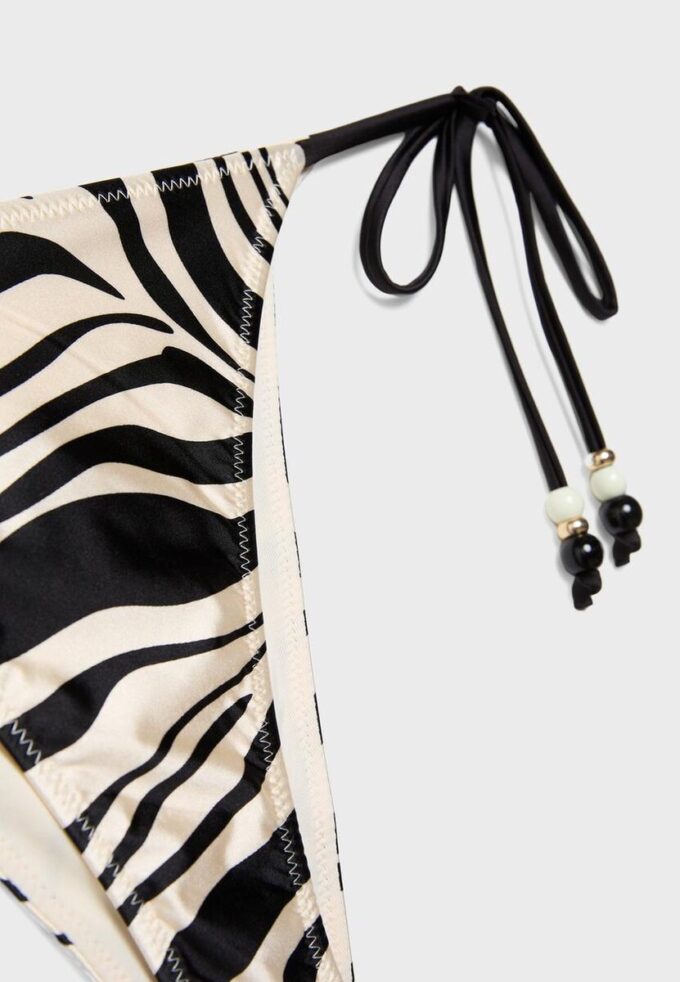 Brasilianske bikinibukser i sateng med mønster