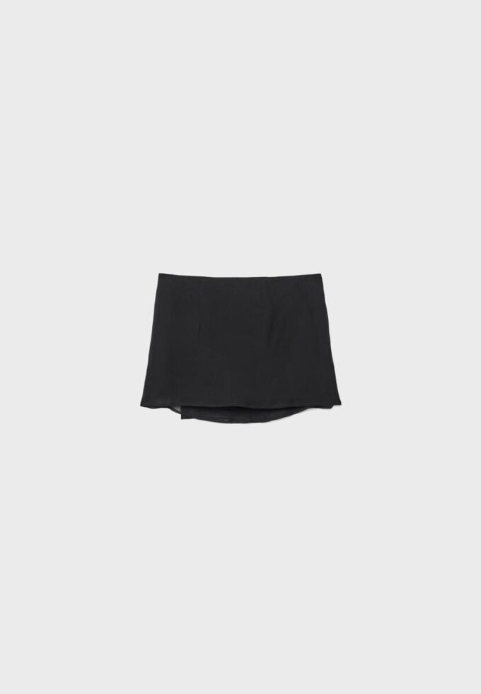 Broderte mini-skort med omslag