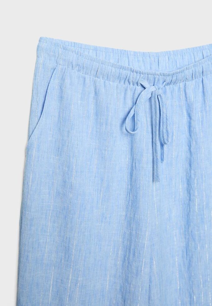 Bukser med flytende metalltråd og lin-effekt