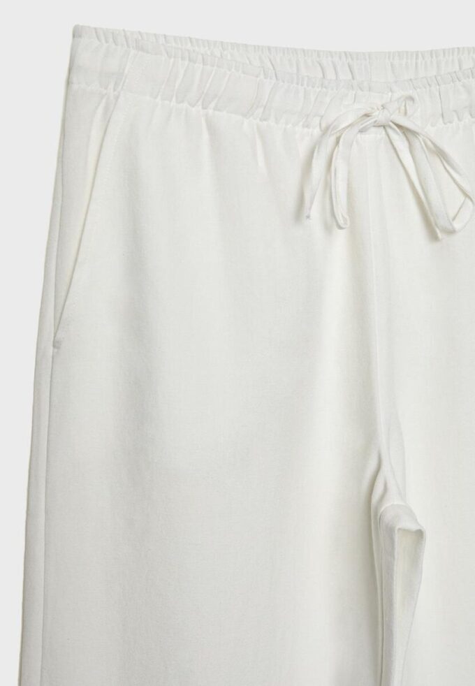 Bukser med snøring og lin-effekt